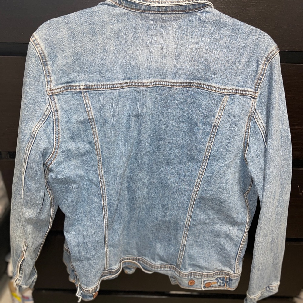 Jean Jacket - Picture 2 of 3